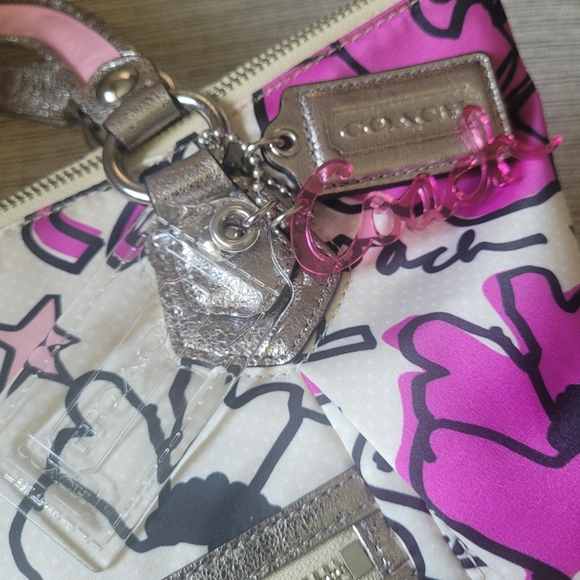 Coach Poppy Graffiti Floral Art Bag 16306 - Picture 8 of 11